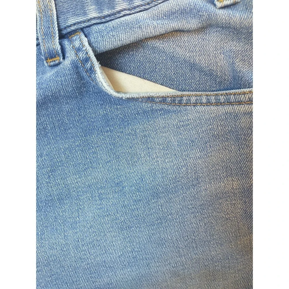 Levis Action Slacks Mens 36x31 Light Wash Blue Denim Straight Leg Jeans Vintage